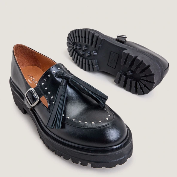 Mocassins à semelles crantées et pampilles en cuir noir | AIMANTE | Jonak