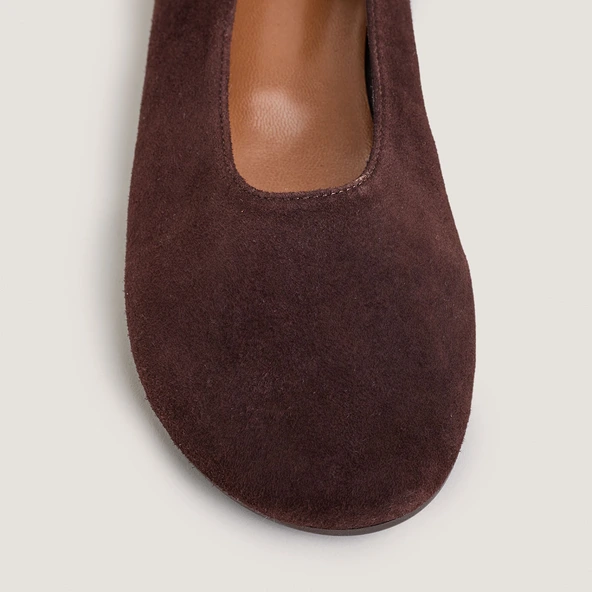 Ballerines à bouts arrondis en velours marron | DERLINE | Jonak