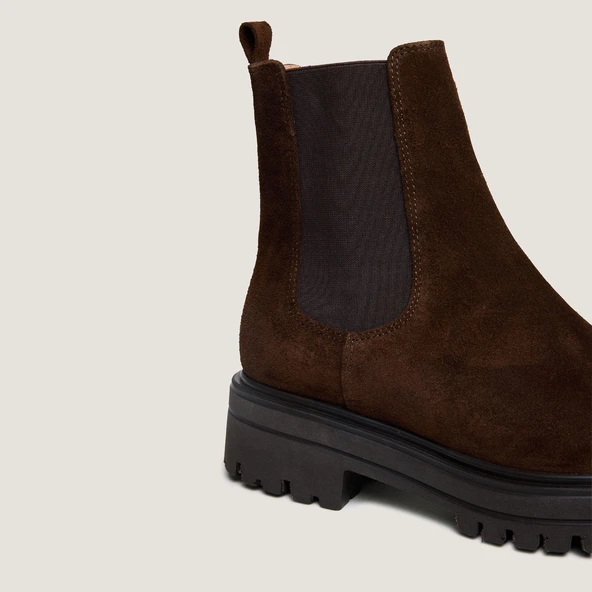 Boots &agrave; &eacute;lastiques en croute marron | AMANDINE | Jonak