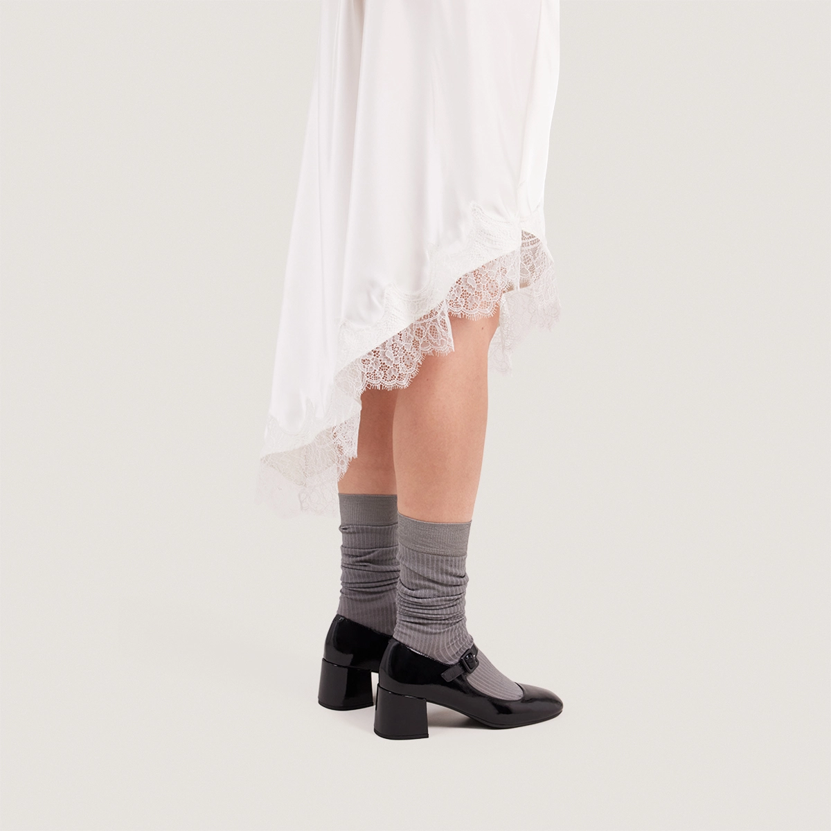 Babies à talons en vernis plissé noir | DITTUS | Jonak