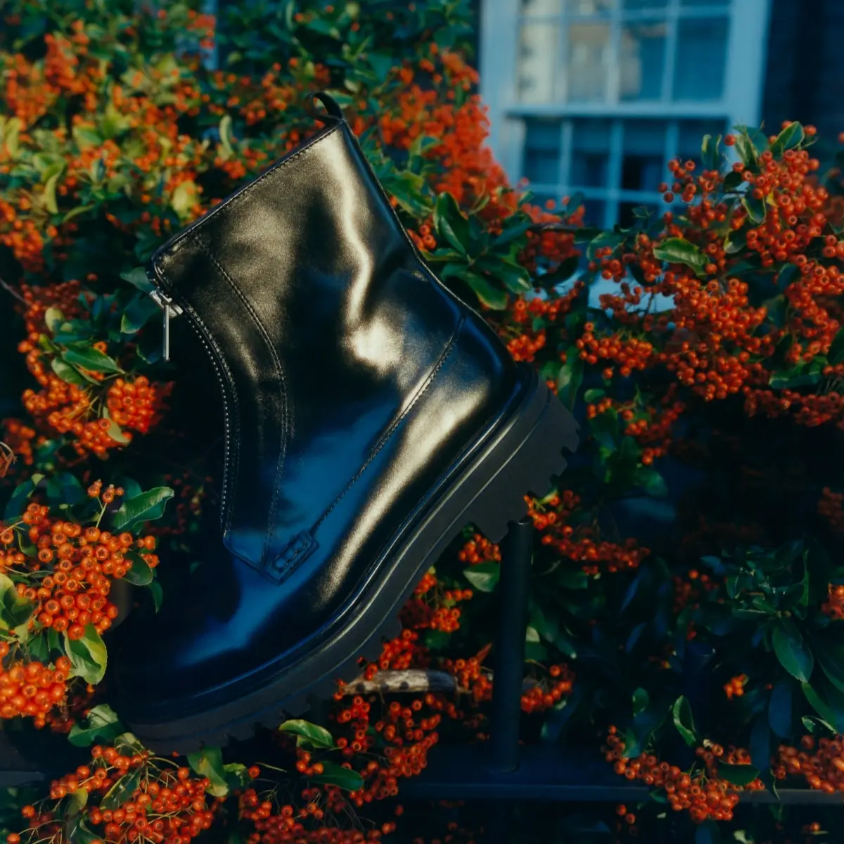 Boots à fermetures éclairs en cuir noir | AMOUREUSE | Jonak