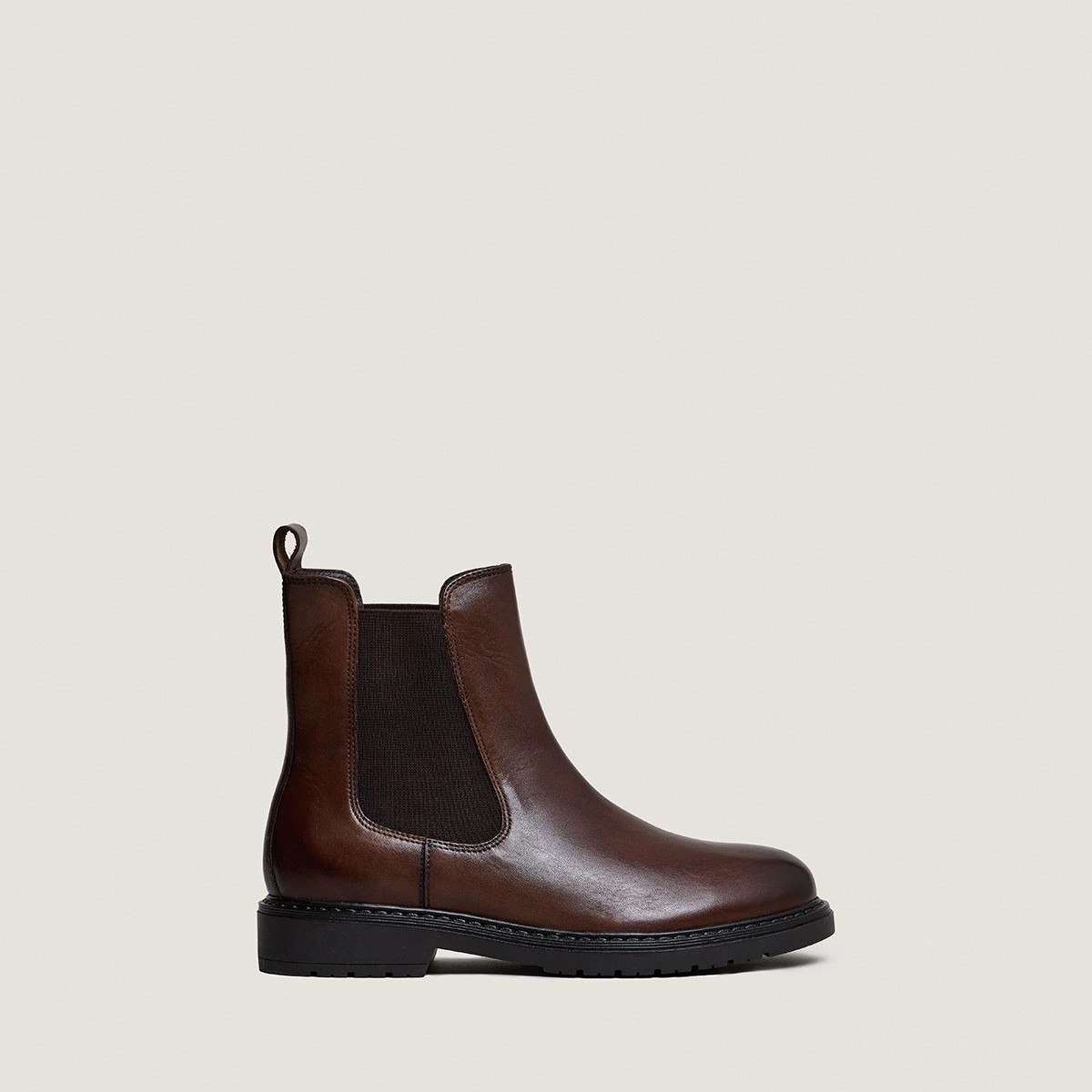 Boots Chelsea en cuir patiné marron|AMICAL | Jonak