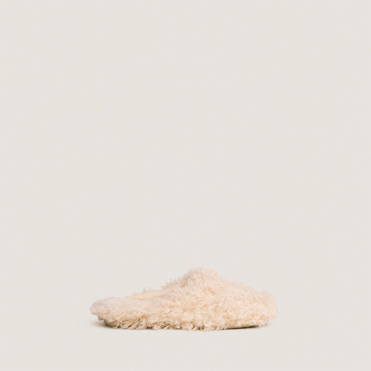 Chaussons en fluffy beige | JUDIE | Jonak