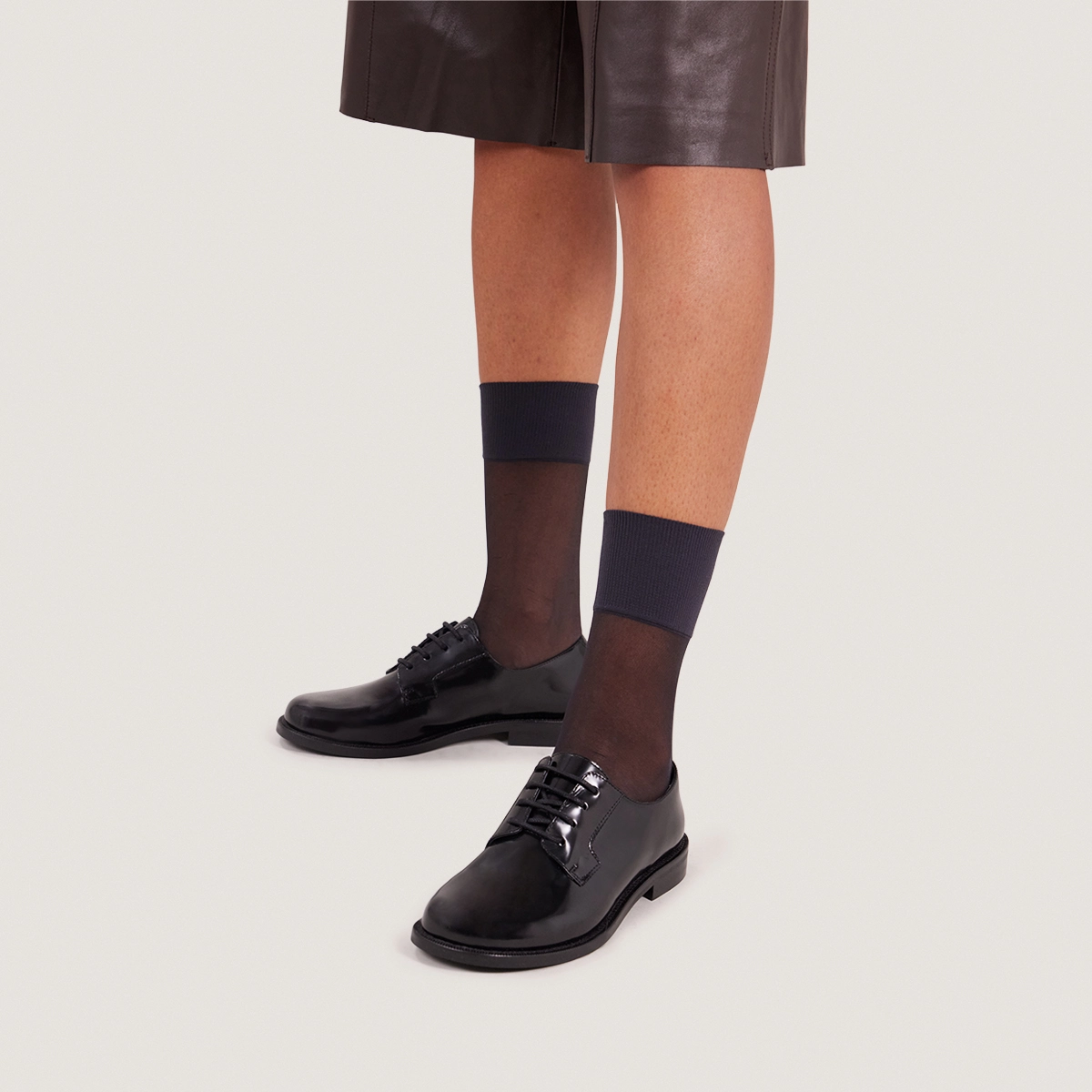 Derbies &agrave; bouts ronds en cuir glac&eacute; noir | DEMMA | Jonak