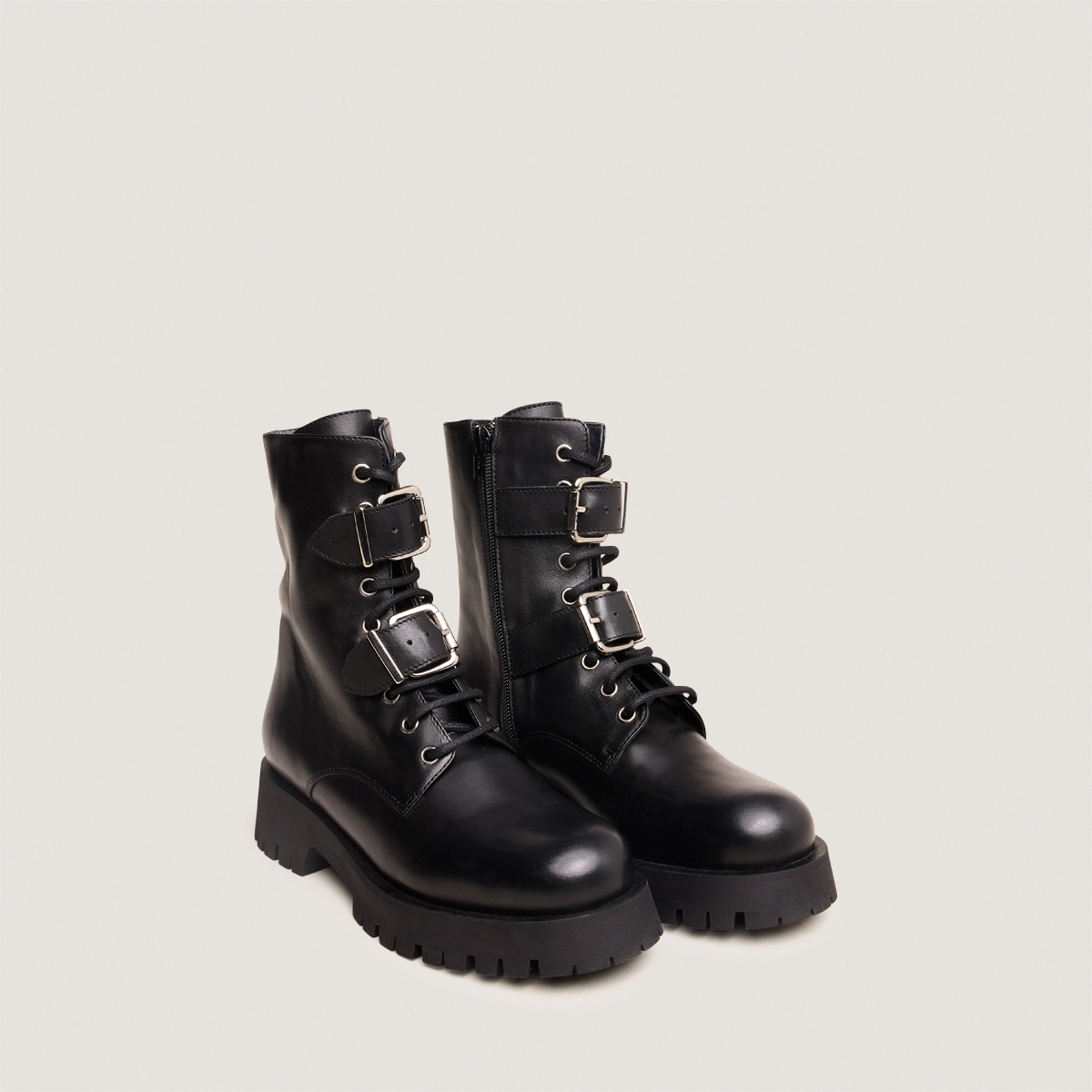 Boots à boucles métalliques en cuir noir | DALAY | Jonak
