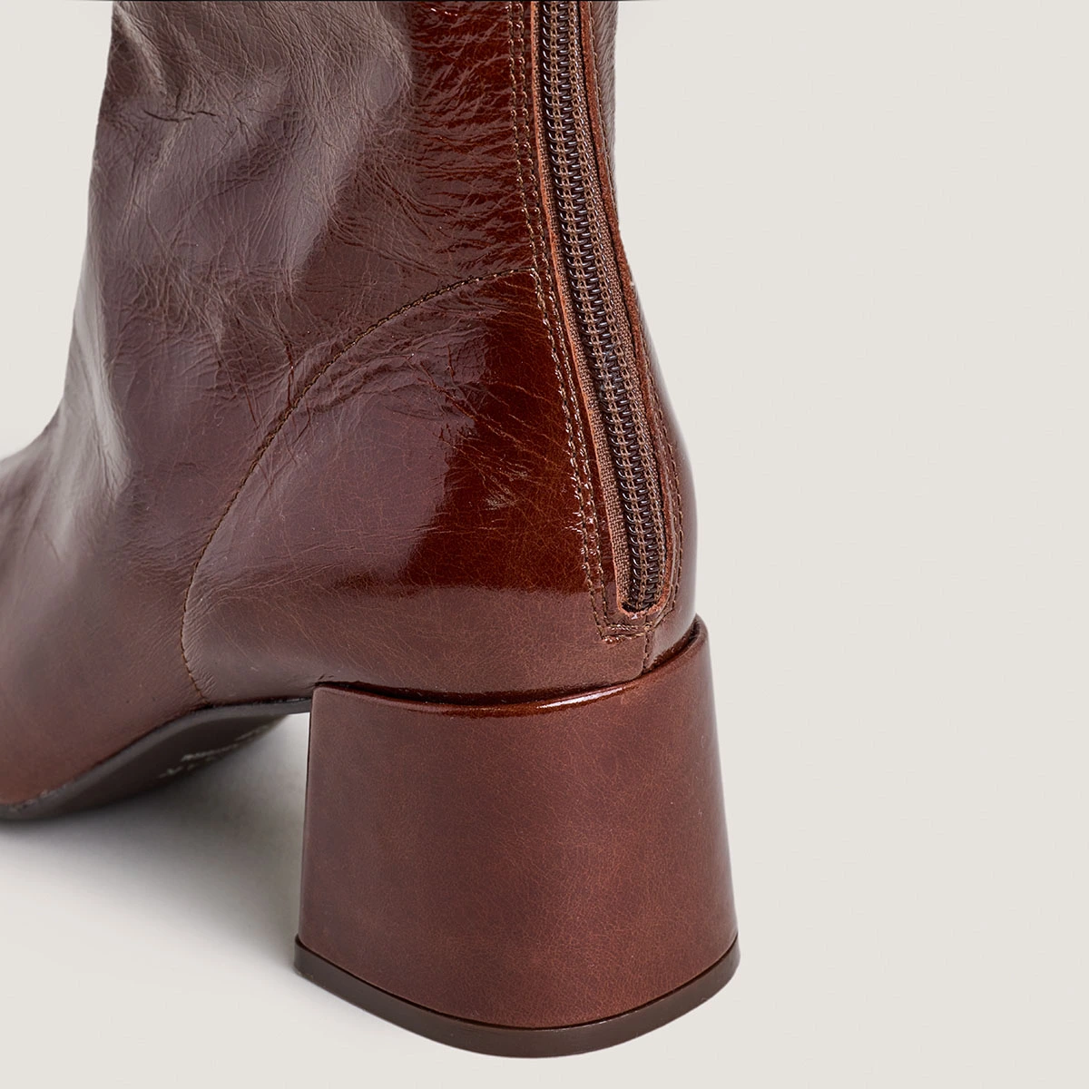 Bottes à bouts carrés en cuir vieilli marron | ARGENTINE | Jonak