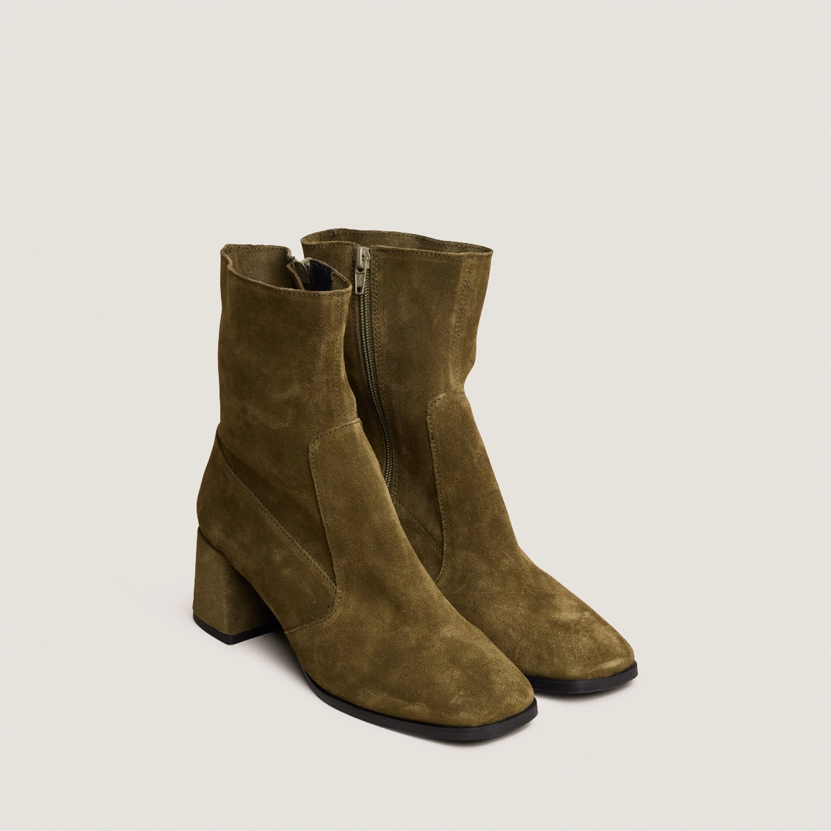 Bottines &agrave; bouts ovales en cro&ucirc;te kaki | ARGENTAT | Jonak
