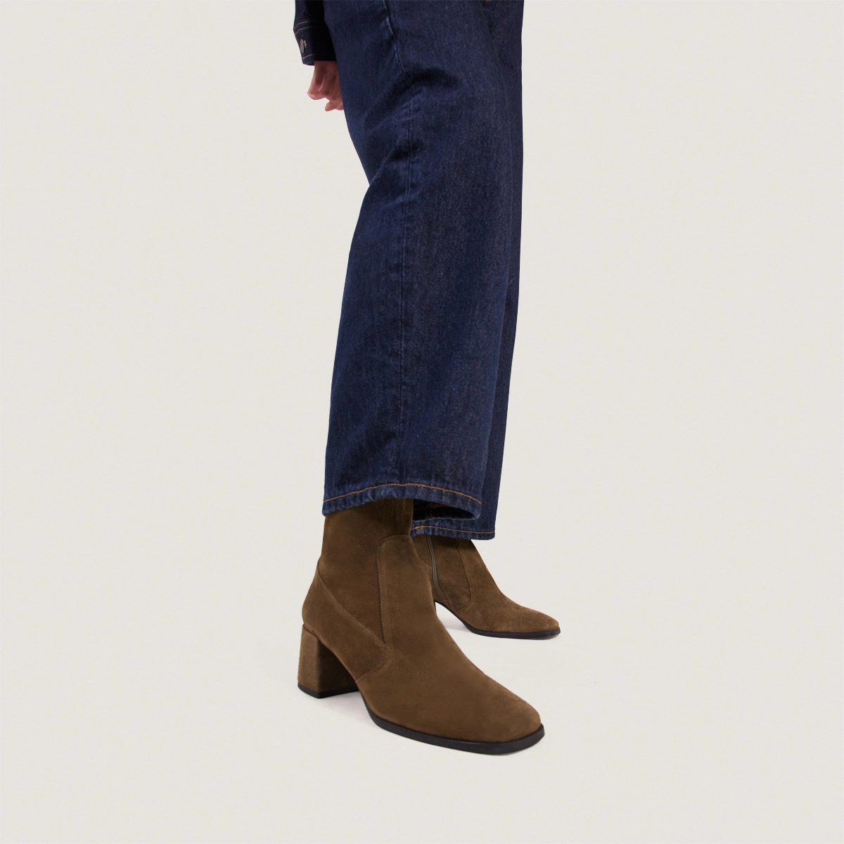 Bottines &agrave; bouts ovales en cro&ucirc;te kaki | ARGENTAT | Jonak