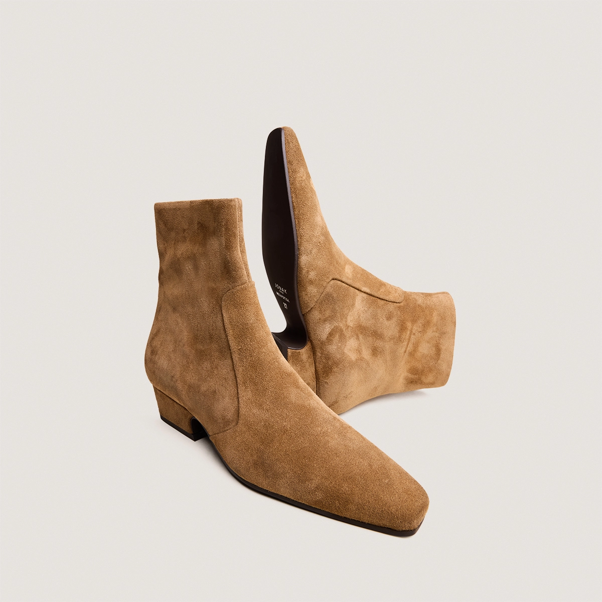 Bottines à bouts pointus en croûte tabac | DOMAINE | Jonak