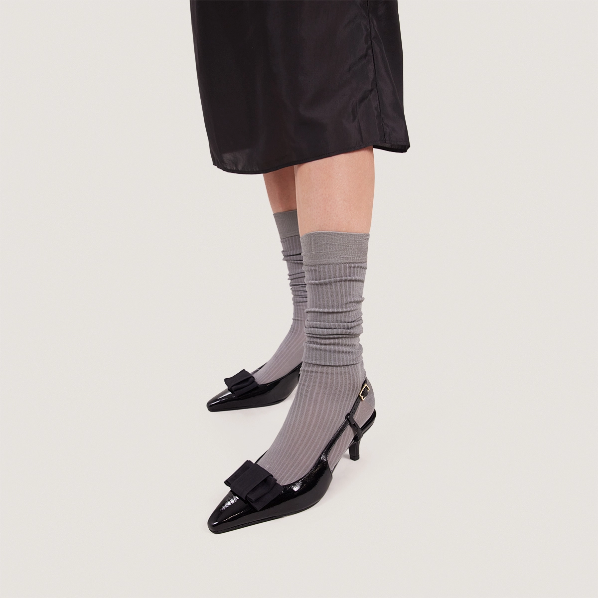 Escarpins à noeuds en vernis plissé noir | DALO | Jonak