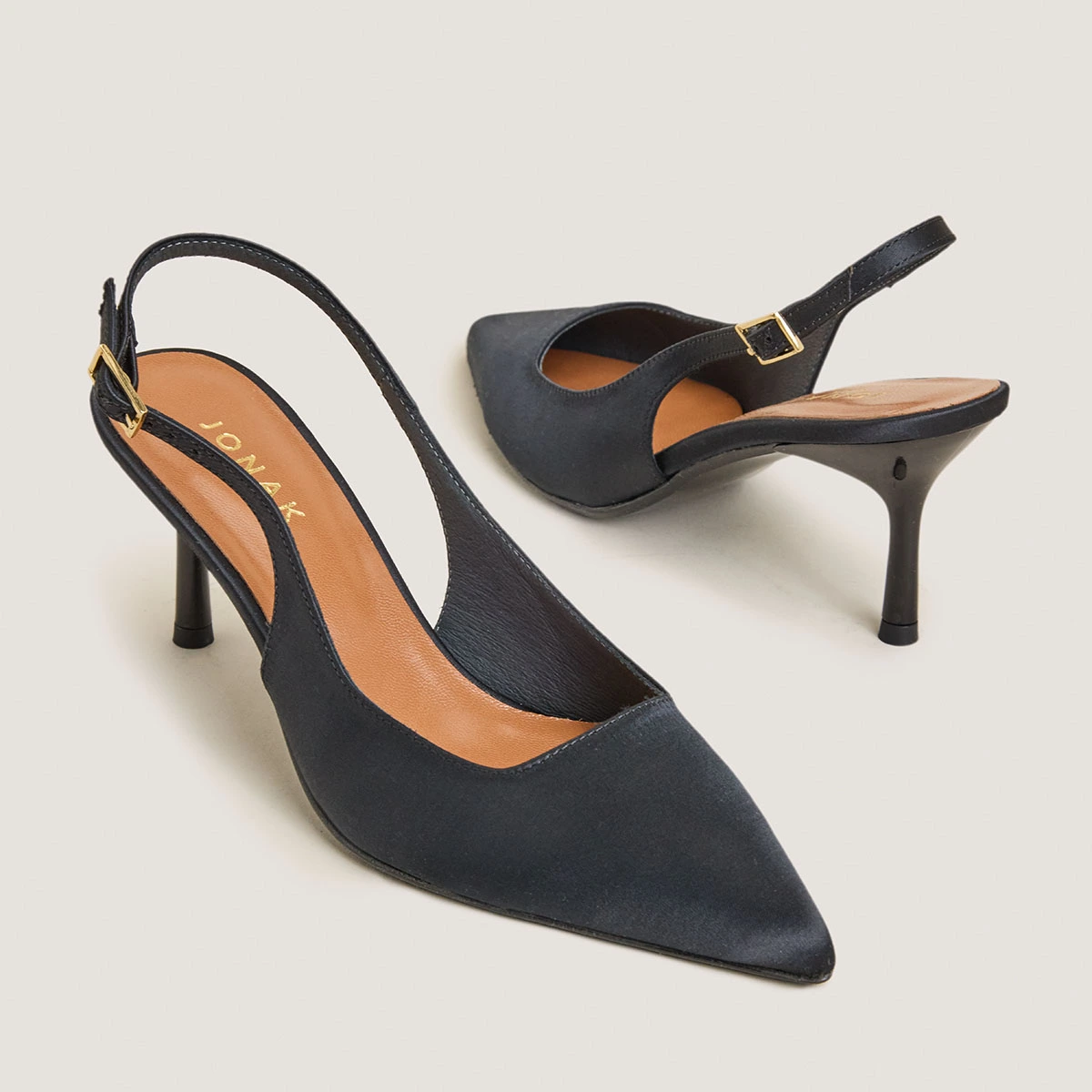Escarpins slingbacks en satin noir | DIAMANTUS | Jonak