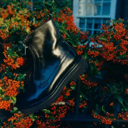 Boots &agrave; fermetures &eacute;clairs en cuir noir | AMOUREUSE | Jonak