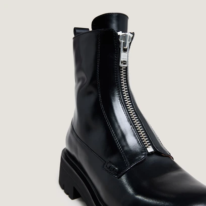 Boots &agrave; fermetures &eacute;clairs en cuir noir | AMOUREUSE | Jonak