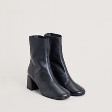 Bottines &agrave; fermetures &eacute;clairs arri&egrave;res noir