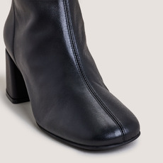Bottines &agrave; fermetures &eacute;clairs arri&egrave;res noir
