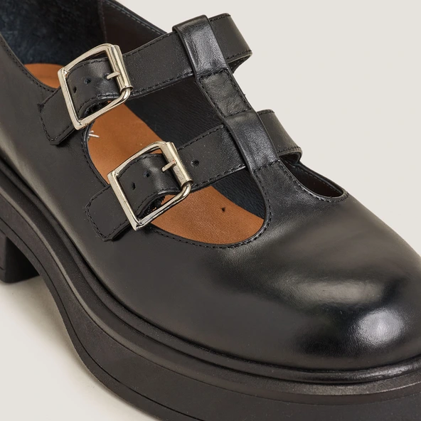 Babies à doubles brides et plateformes en cuir noir | DURSULA | Jonak