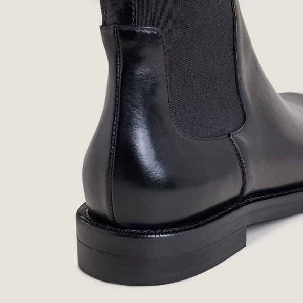 Boots à élastiques en cuir noir | DELODIE | Jonak