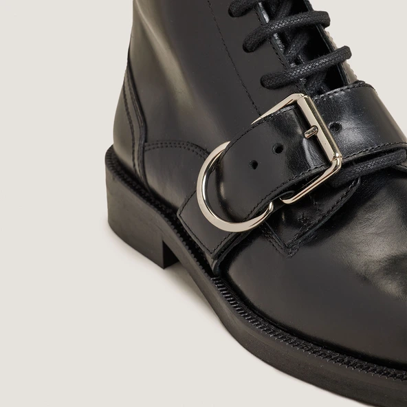Boots à lacets et boucles en cuir noir | DISABELLE | Jonak