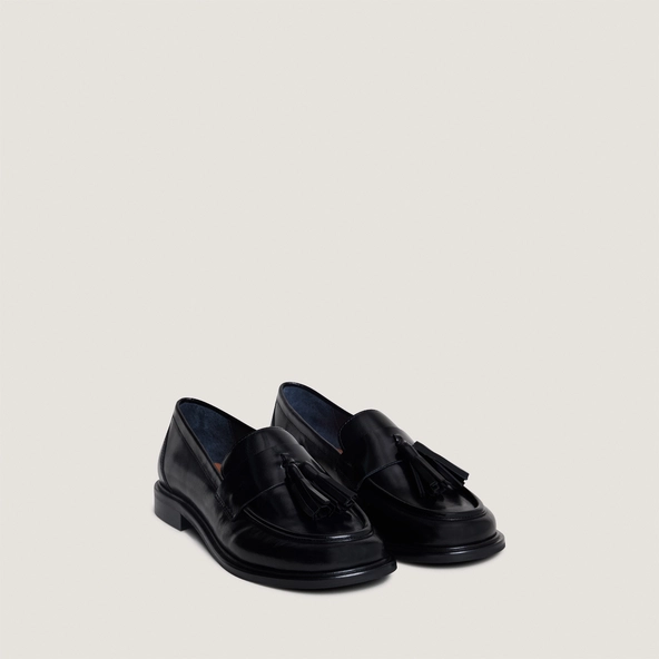 Mocassins à pampilles en cuir noir | DAMANDE | Jonak
