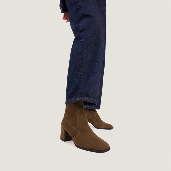 Bottines &agrave; bouts ovales en cro&ucirc;te kaki | ARGENTAT | Jonak