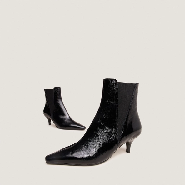 Bottines à talons fins et bouts pointus en cuir brillant noir | BORGIA | Jonak