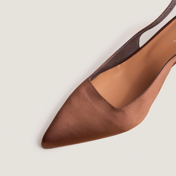 Escarpins slingbacks en satin marron | DIAMANTUS | Jonak