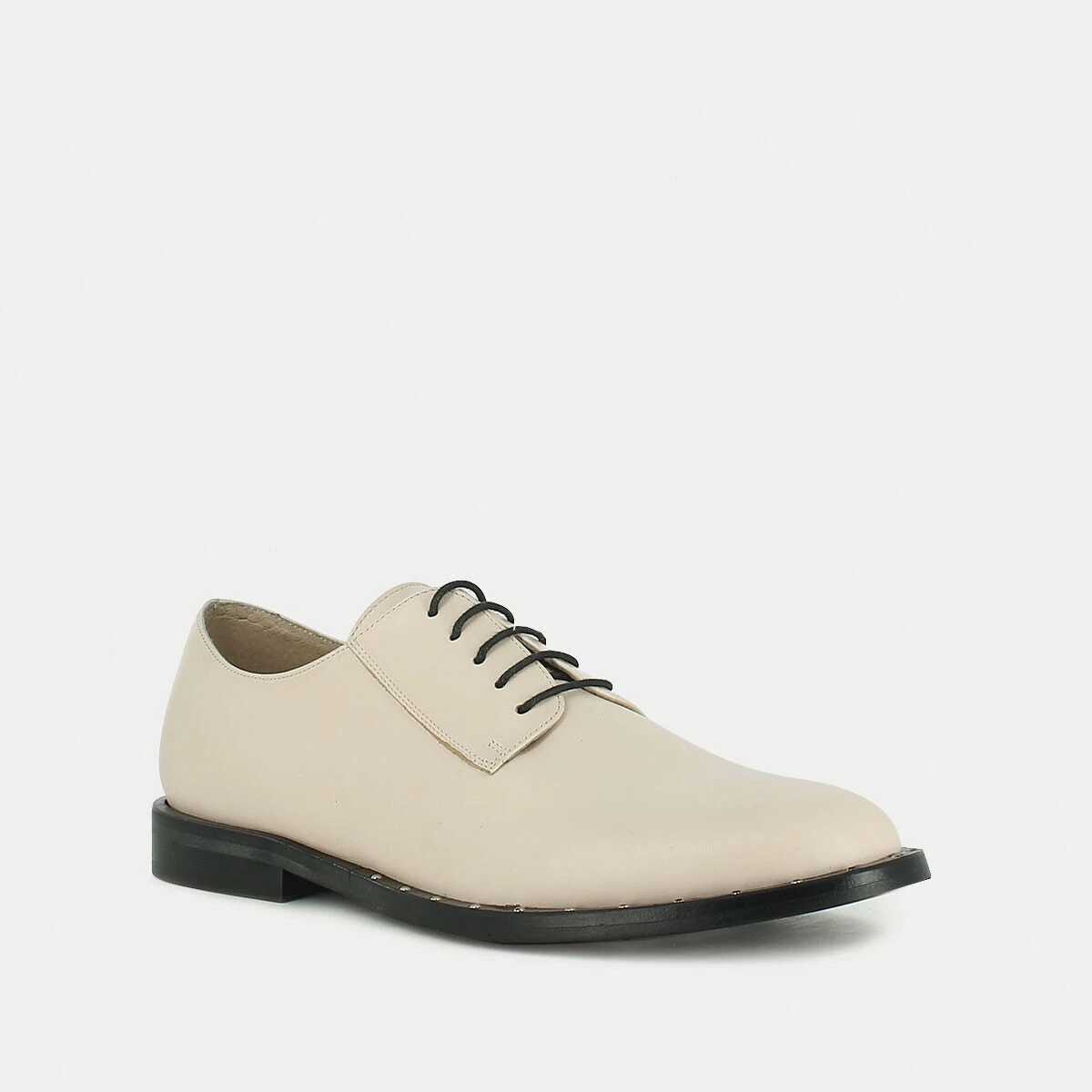 Derbies en cuir beige avec semelle cloutée | DIANTHO | Jonak