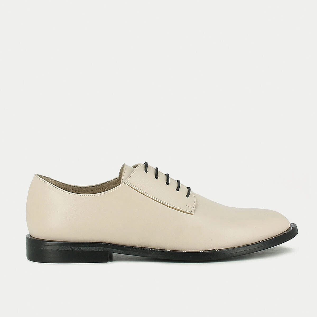 Derbies en cuir beige avec semelle cloutée | DIANTHO | Jonak