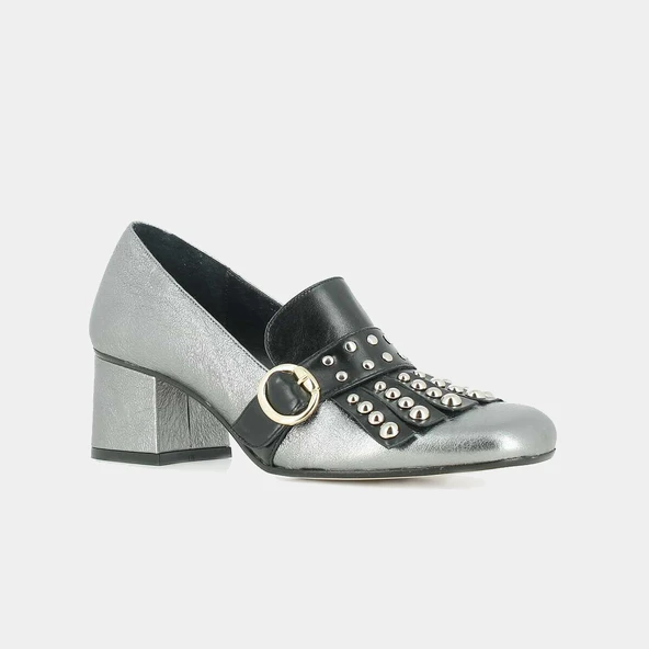 Mocassins à pattes frangées et cabochons en cuir métallisé acier | VICTOIRE | Jonak