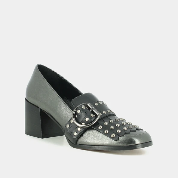 Mocassins à talons et pattes frangées et cabochons en cuir métallisé acier | CHACHOU | Jonak