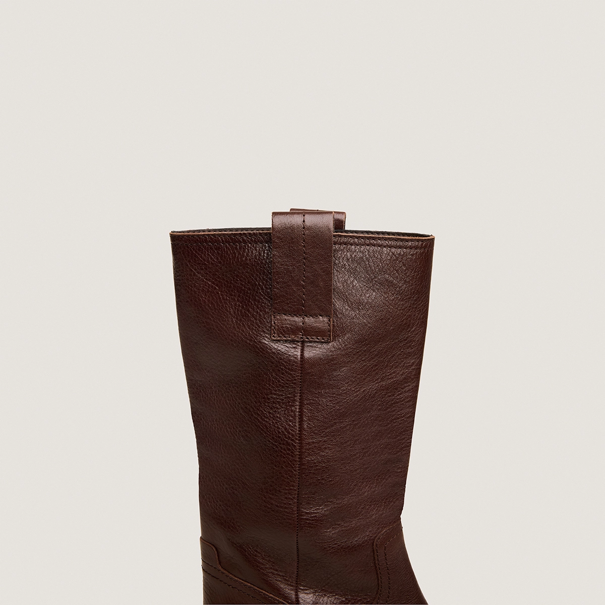 Bottes à bouts ronds en cuir grainé marron | BICHETTE | Jonak