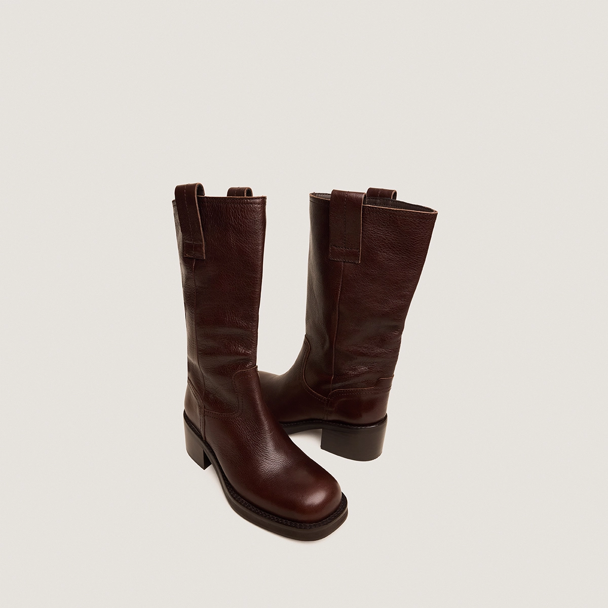 Bottes à bouts ronds en cuir grainé marron | BICHETTE | Jonak