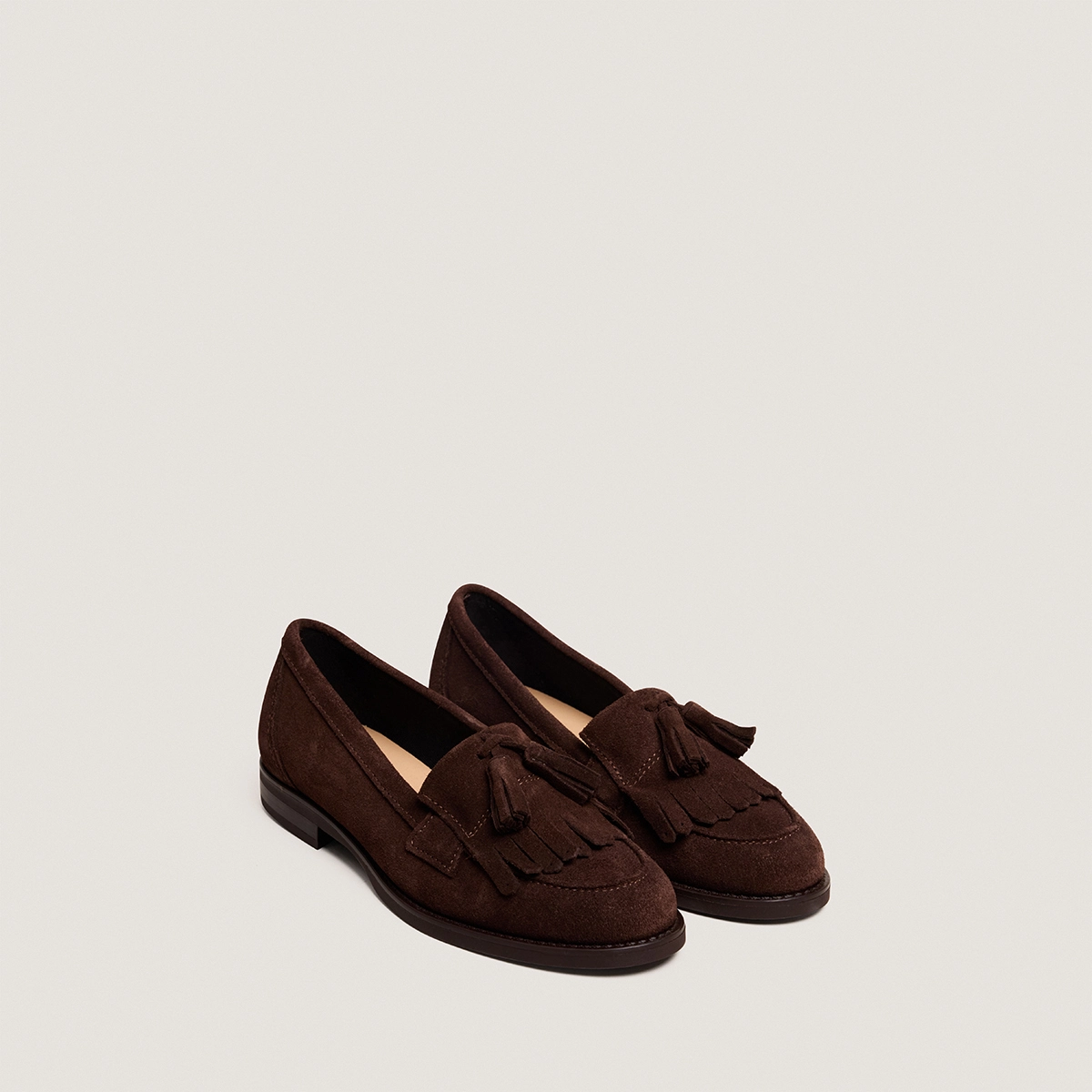Mocassins à glands en croûte marron foncé | NELLE | Jonak