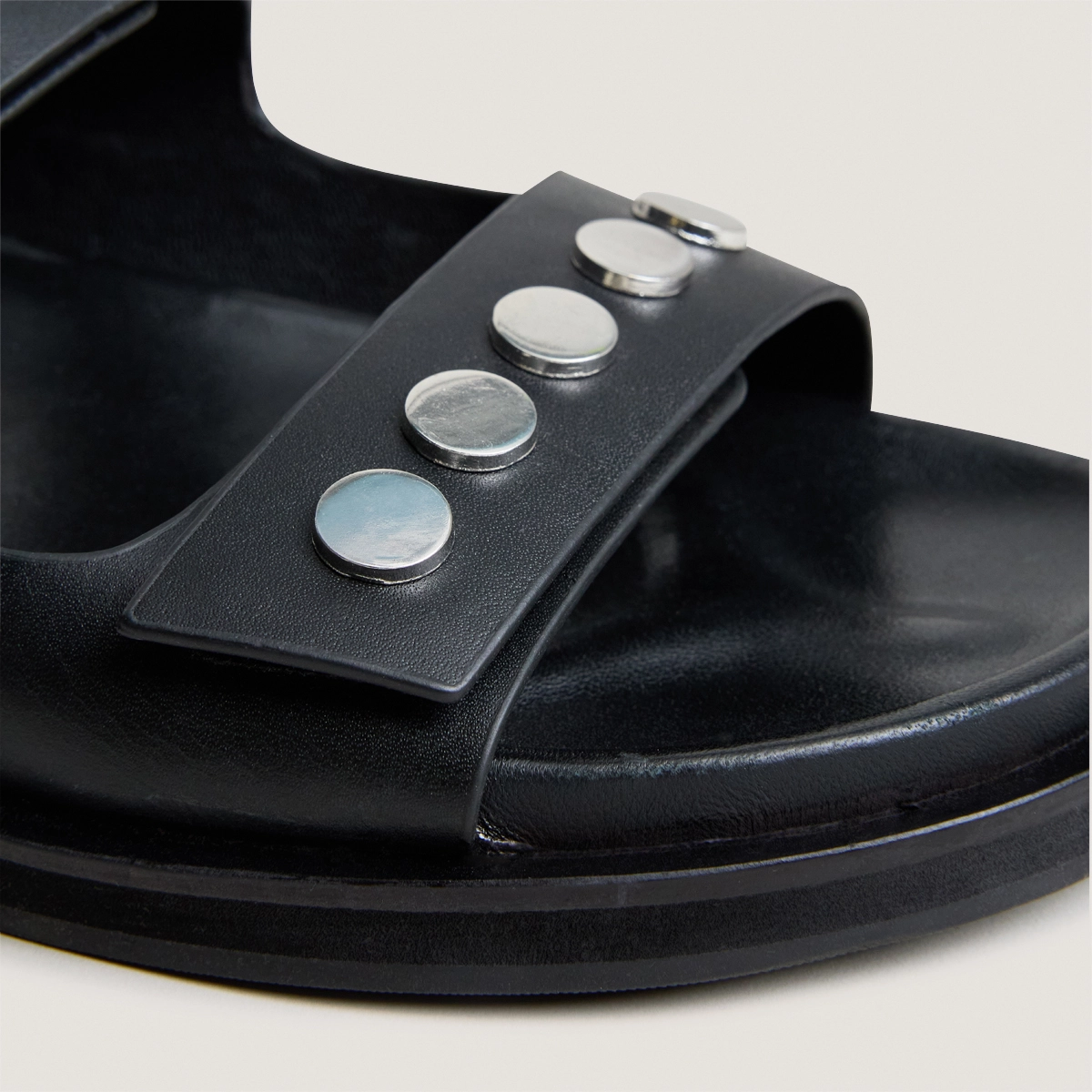 Mules à doubles lanières en cuir noir | WALO | Jonak