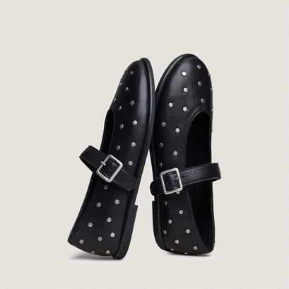 Ballerines &agrave; boucles et &agrave; rivets en cuir noir | JOLIE | Jonak