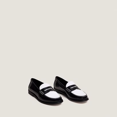 Mocassins &agrave; plateau pinc&eacute; en cuir glac&eacute; noir et blanc | AUDELYA | Jonak