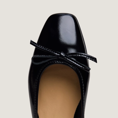 Mules lac&eacute;es en vernis pliss&eacute; noir | NICCOLO | Jonak