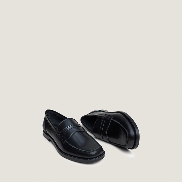 Mocassins à bouts carrés en cuir glacé noir | NAOMIE | Jonak
