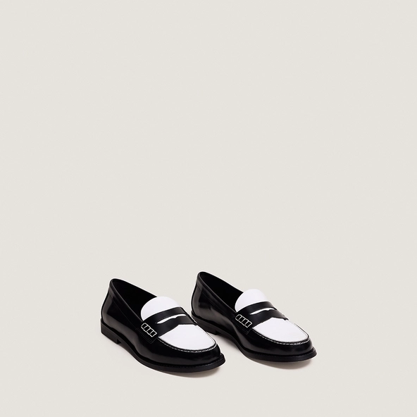 Mocassins à plateau pincé en cuir glacé noir et blanc | AUDELYA | Jonak
