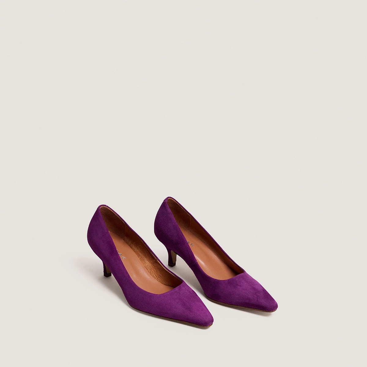 Escarpins &agrave; bouts pointus en velours violet | DEBRIEF | Jonak