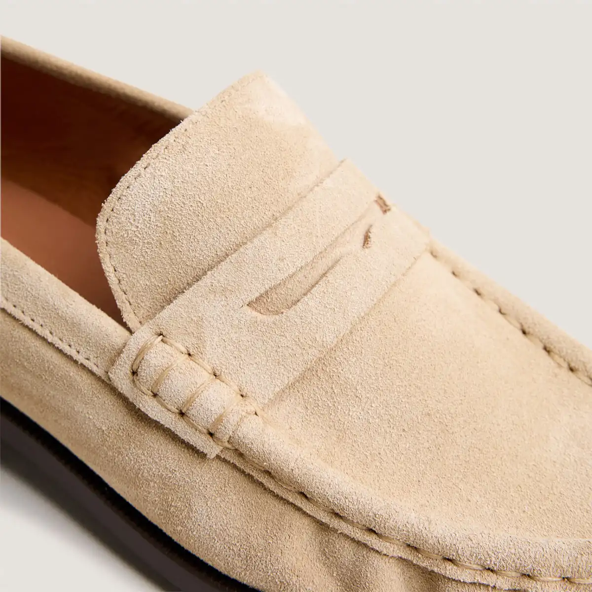 Mocassins à bouts ronds en croûte sable | DELICE | Jonak