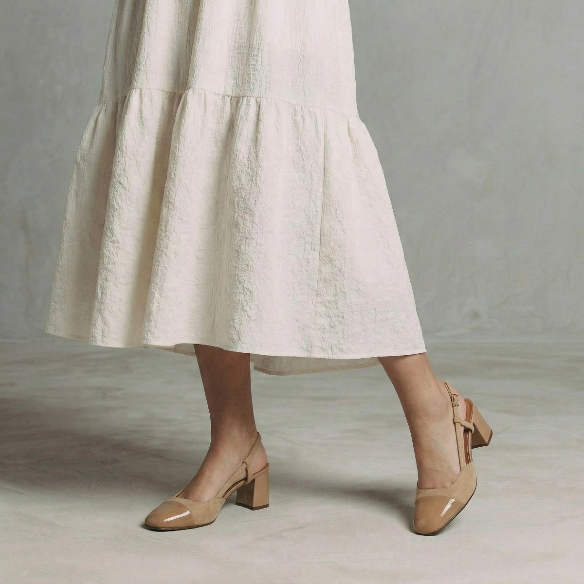 Slingbacks à talons en vernis et velours camel | DHAPOP | Jonak