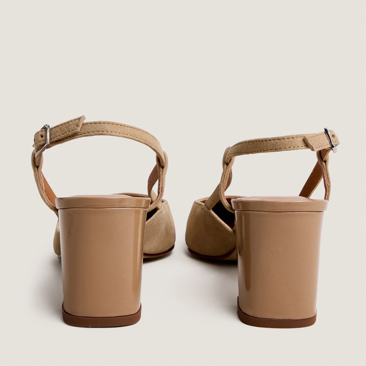 Slingbacks à talons en vernis et velours camel | DHAPOP | Jonak