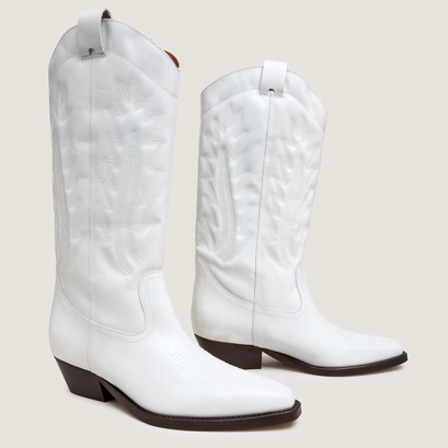 Bottes &agrave; bouts pointus et surpiqures apparentes en cuir vieilli blanc | DELEA | Jonak