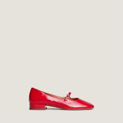 Ballerines &agrave; bouts carr&eacute;s en vernis pliss&eacute; rouge berry | DIV | Jonak