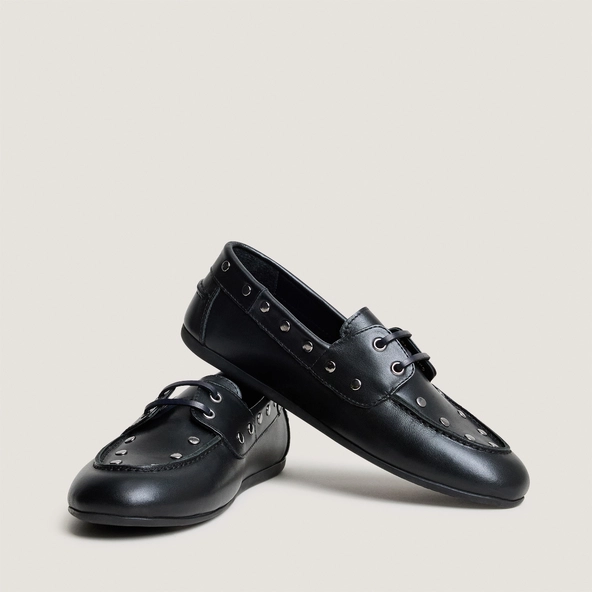Mocassins à rivets et lacets en cuir noir | LENA | Jonak