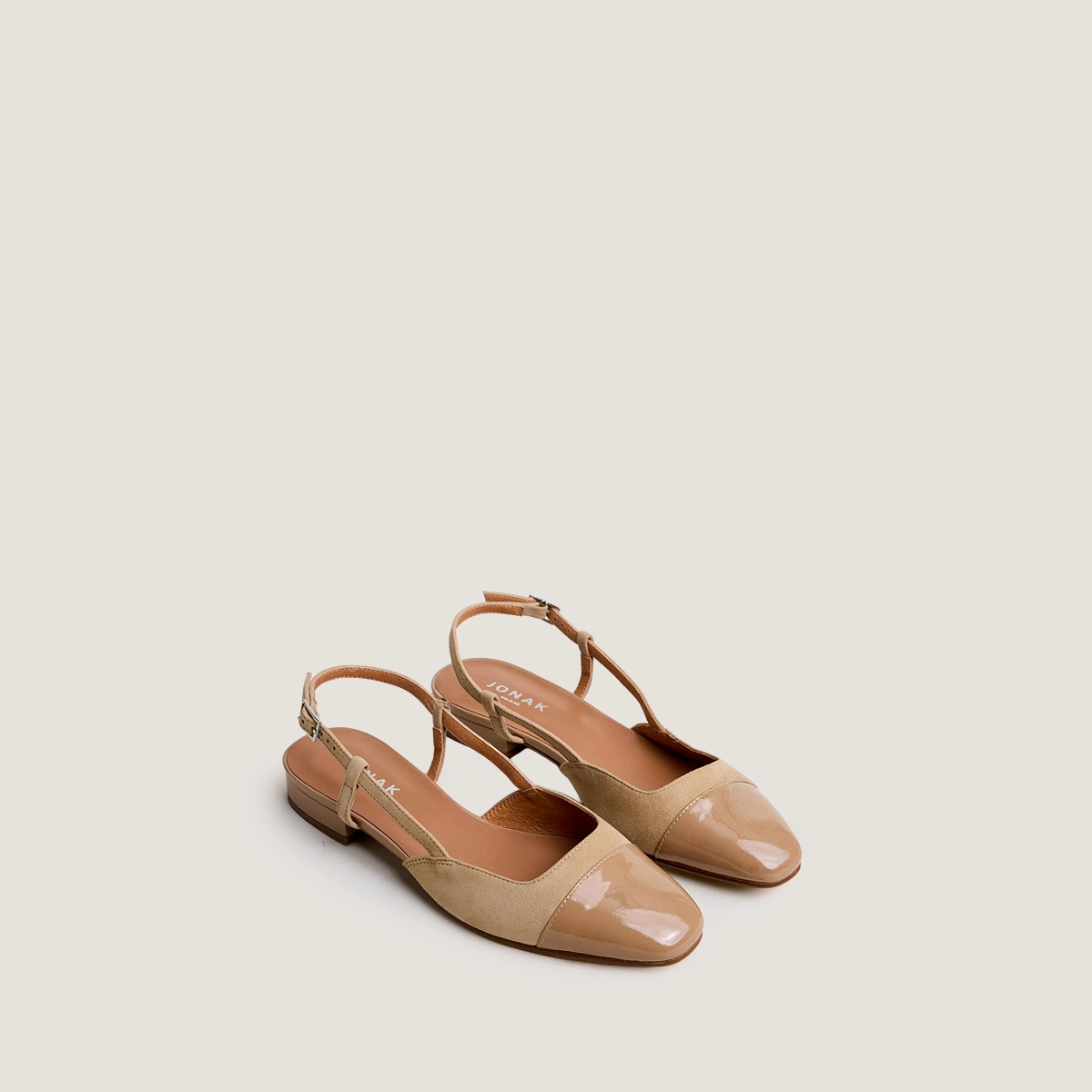 Ballerines slingbacks en vernis et velours camel | DHAPOU | Jonak