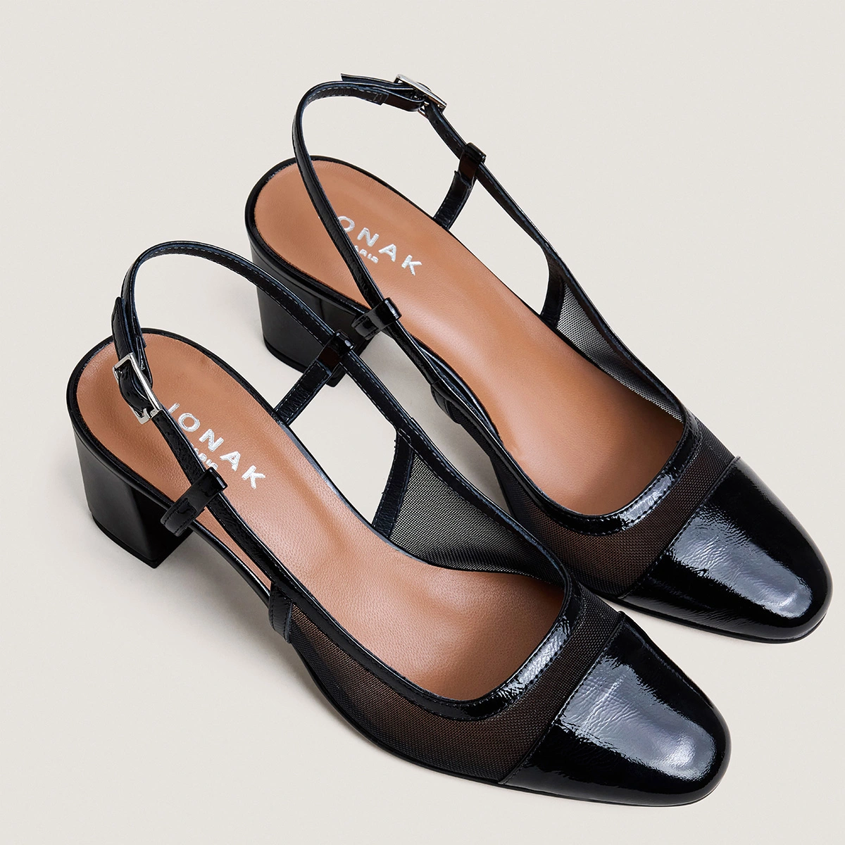 Slingbacks &agrave; talons en vernis pliss&eacute; noir et r&eacute;sille noire | DRAG | Jonak