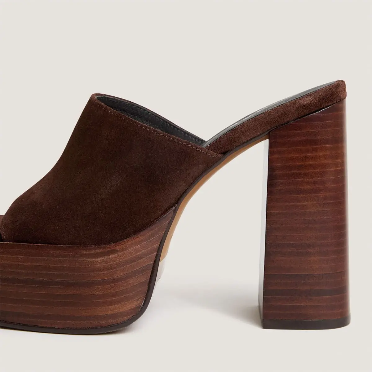 Mules à talons et bouts ouverts en croûte chocolat | BEATRICE | Jonak