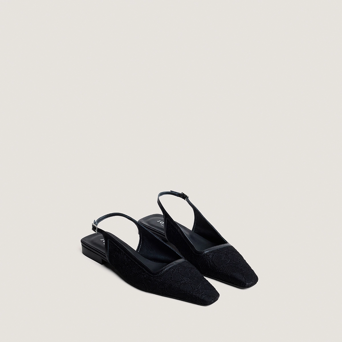 Ballerines slingbacks à bouts pointus en dentelle noire et cuir noir | DAXO | Jonak
